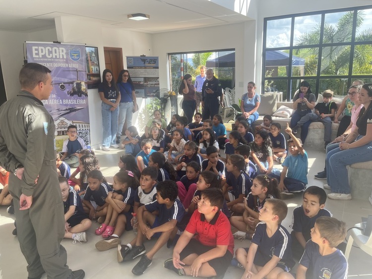 2 edicao hangar 2EIA 14