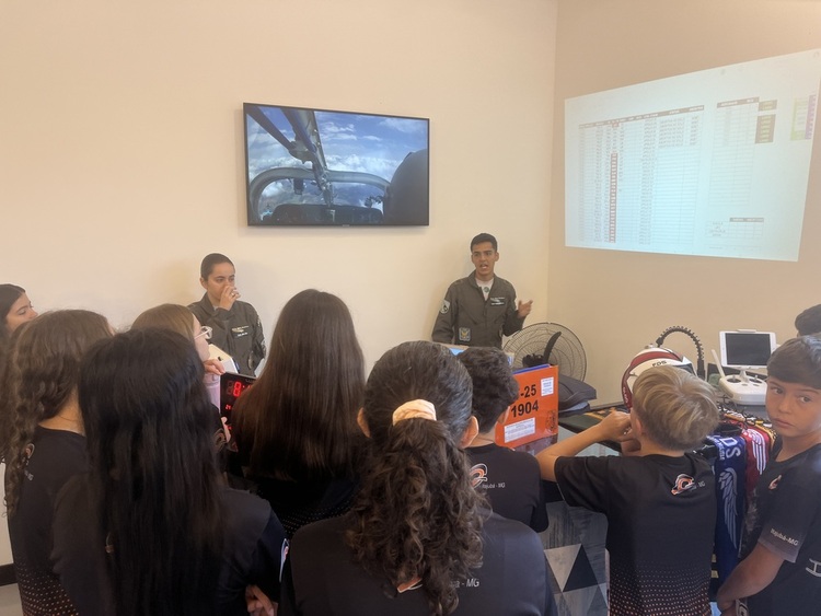 2 edicao hangar 2EIA 15