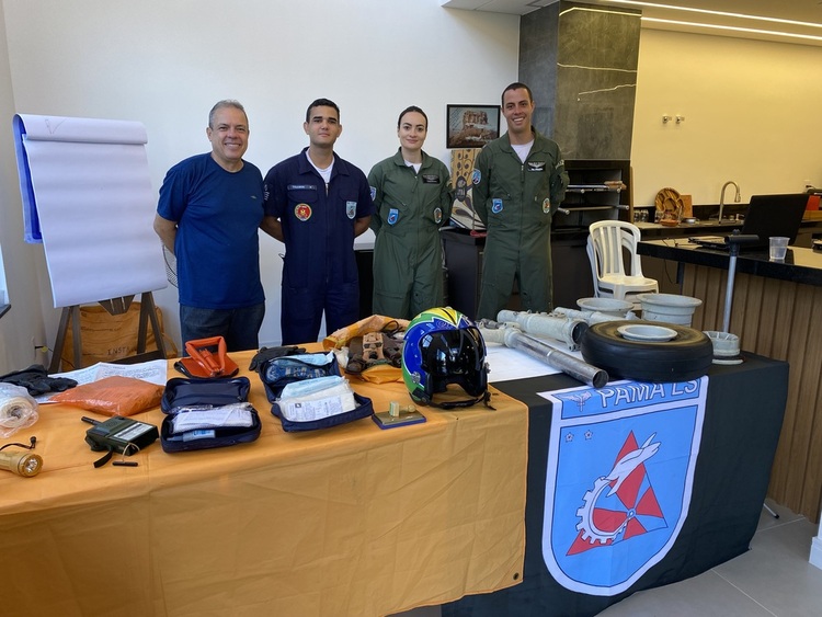 2 edicao hangar 2EIA 34